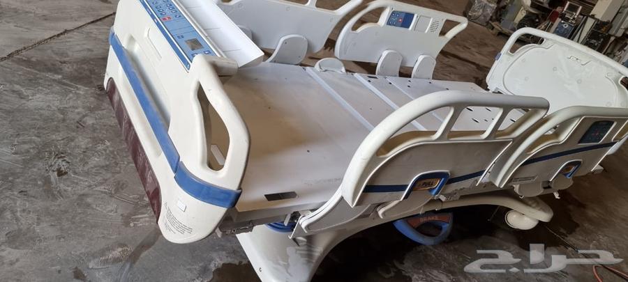 سرير طبي كهربائي stryker امريكي64402761831425110