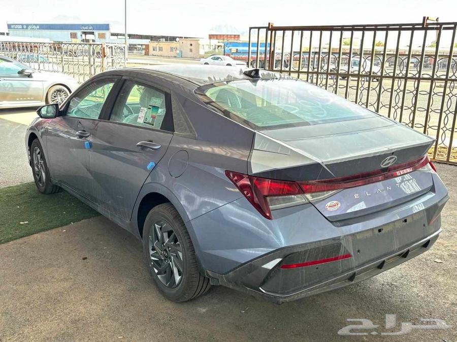 Elantra Smart 202563618168456963114