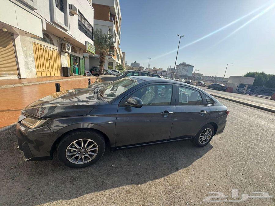 Yaris 202364558738562177111