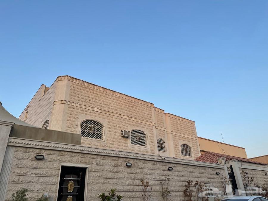فيلا للبيع 625 متر دور وثلاث شقق حي السعادة ب 3مليون و20063614100707202114