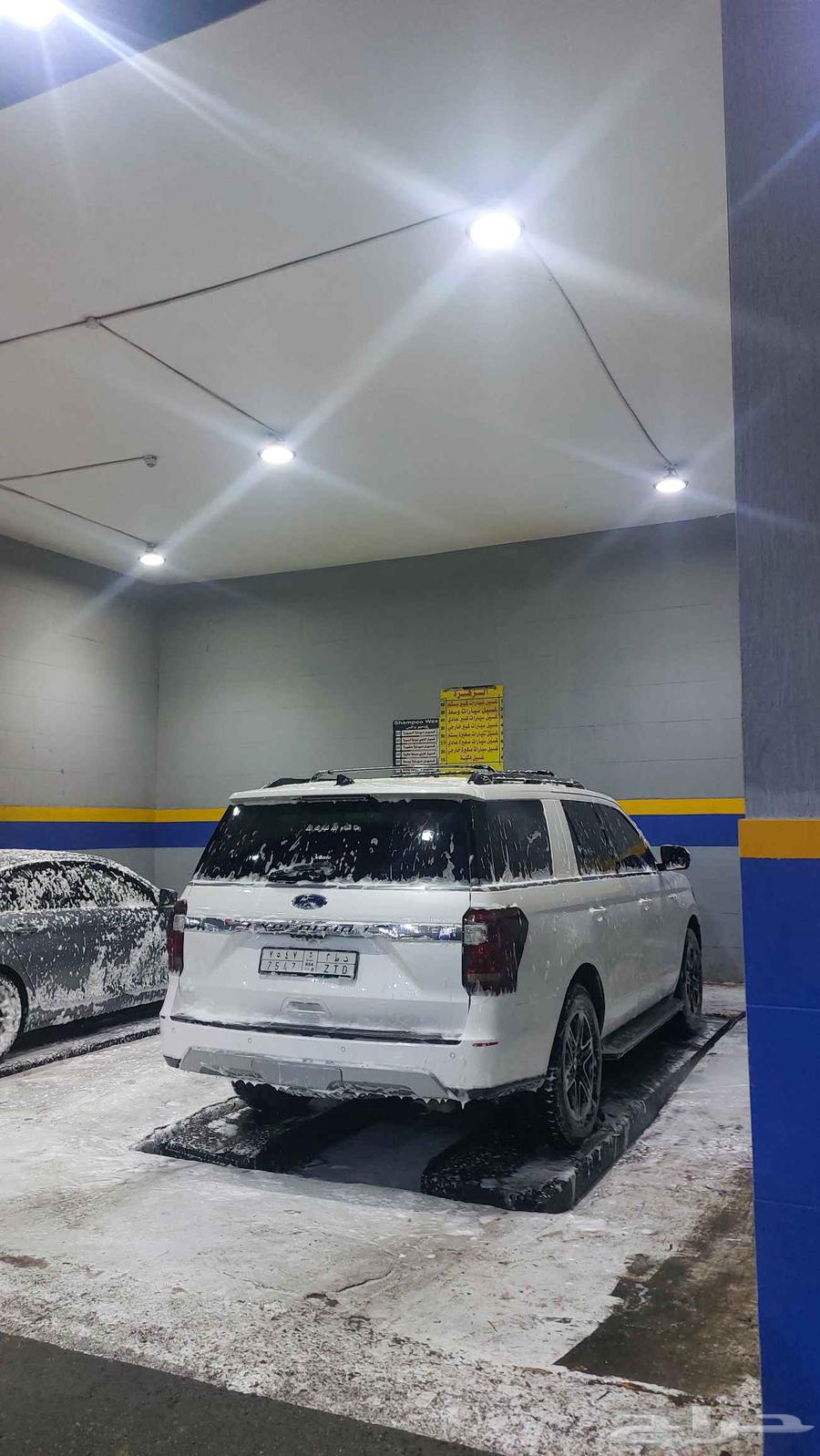 Ford Expedition 201863618154941826111