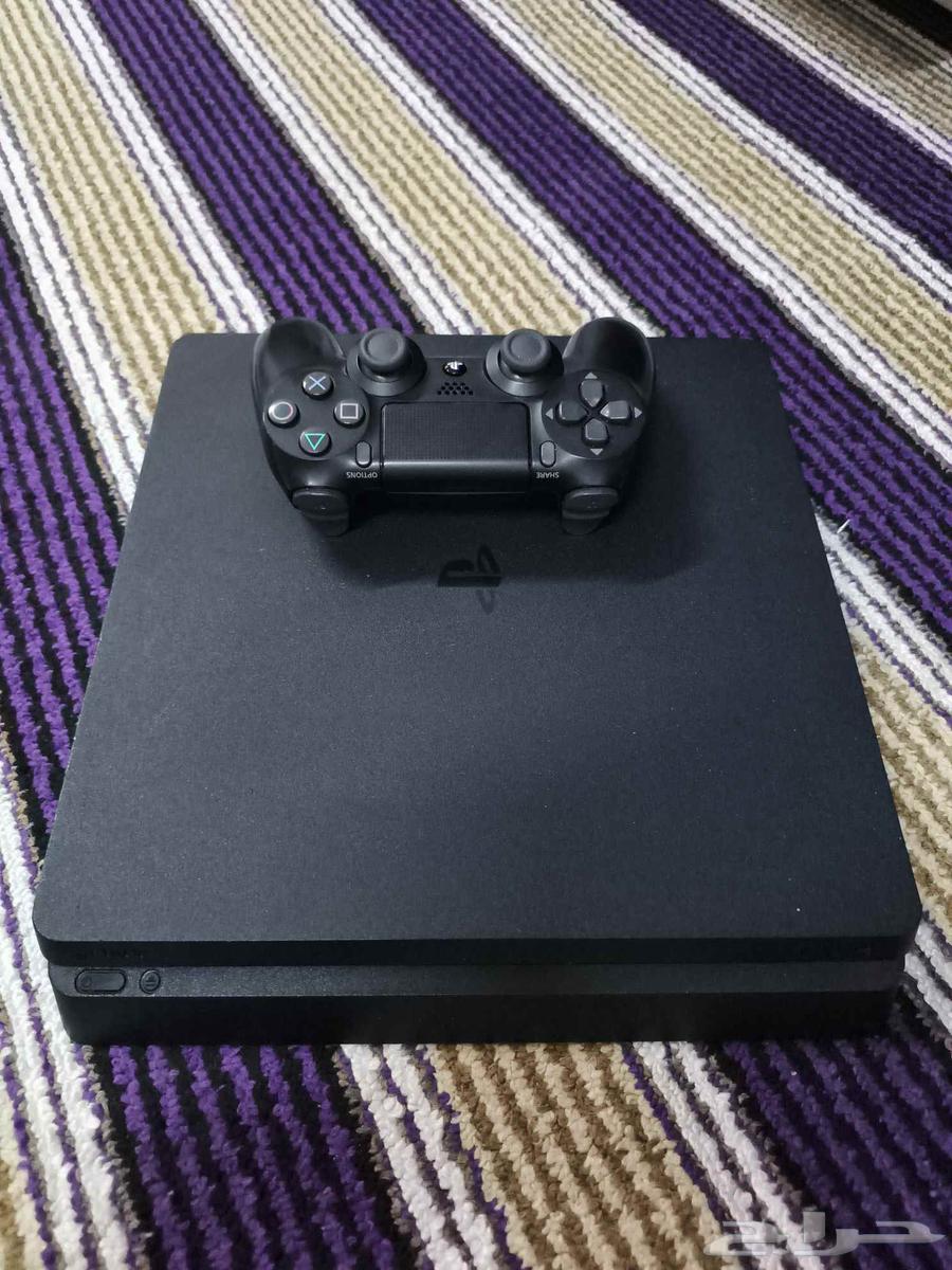 سوني4 مستخدم اقل من شهر مع كامل ملحقاته64401383333377110