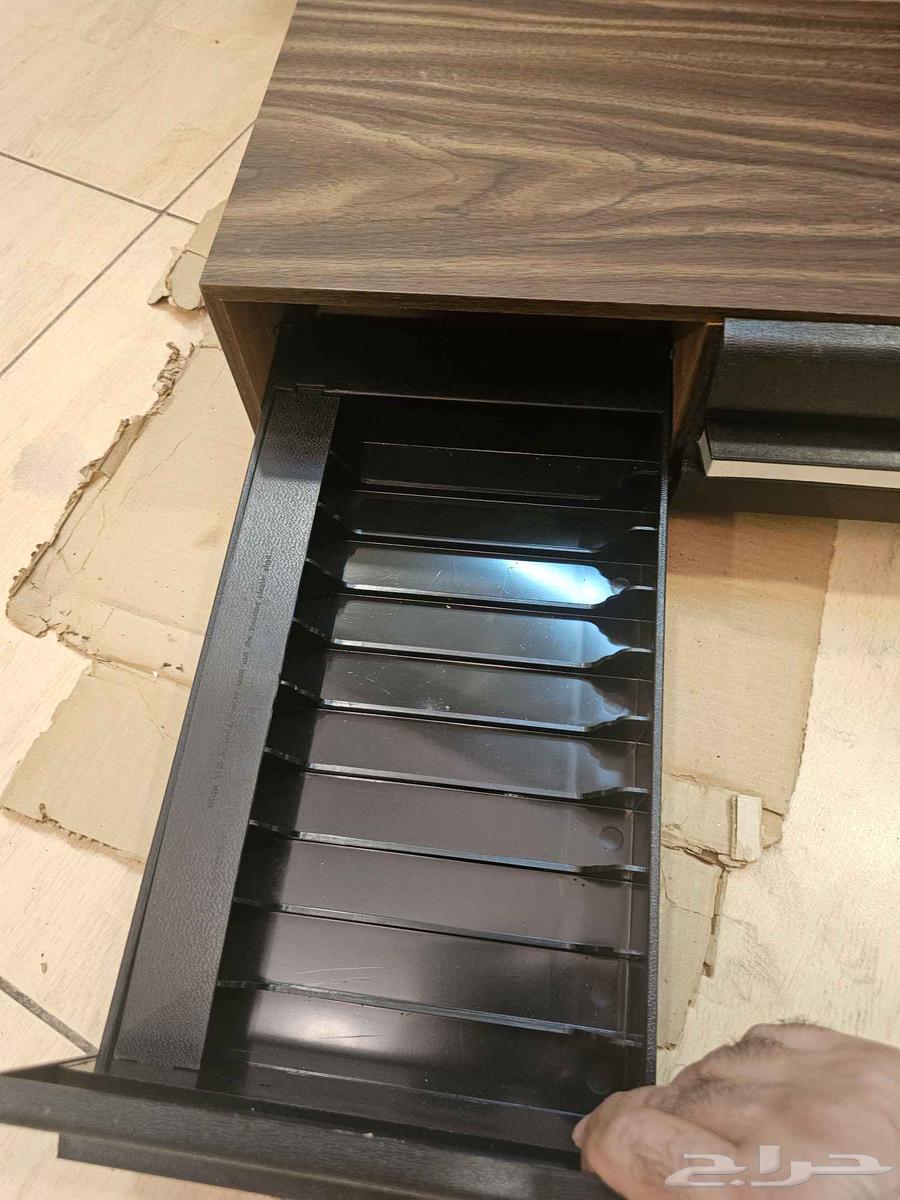 ادراج لحفظ اشرطة الفيديو الصغيره والكبيرة64403839105154112