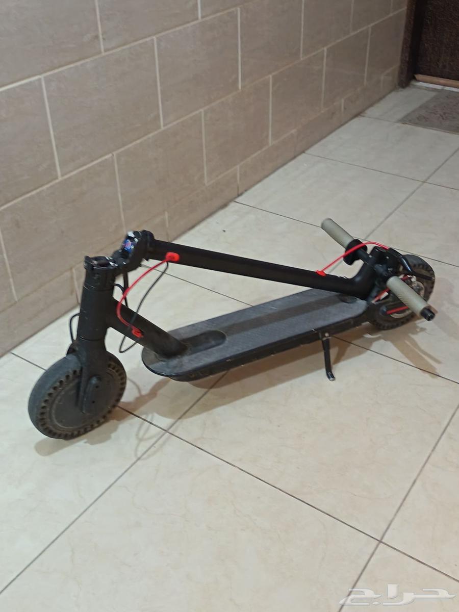 سكوتر كهربائي وقاف64401383231235112