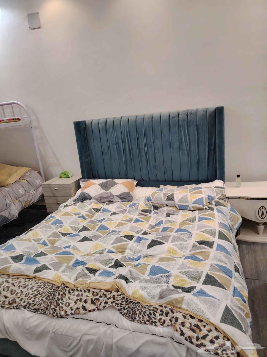 متفرقات للبيع شاشه 32 بوصه وسرير متر ونص64382045245954114