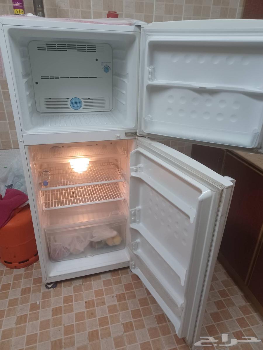 اغراض متفرقه للبيع بتبوك64403744029058112