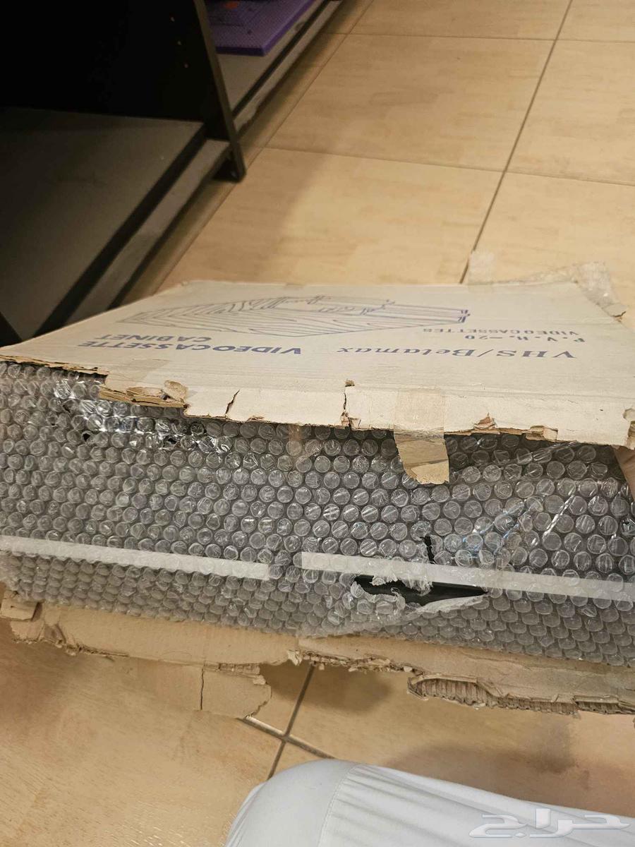 ادراج لحفظ اشرطة الفيديو الصغيره والكبيرة64403839105154110