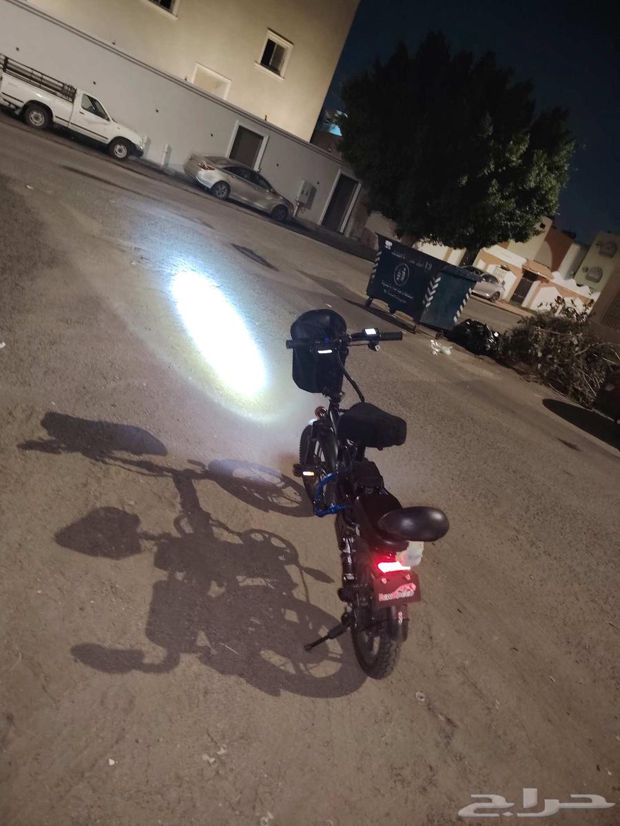 اسكوتر كهربائي مقاس 16 استخدام اقل من شهر64404361489411111