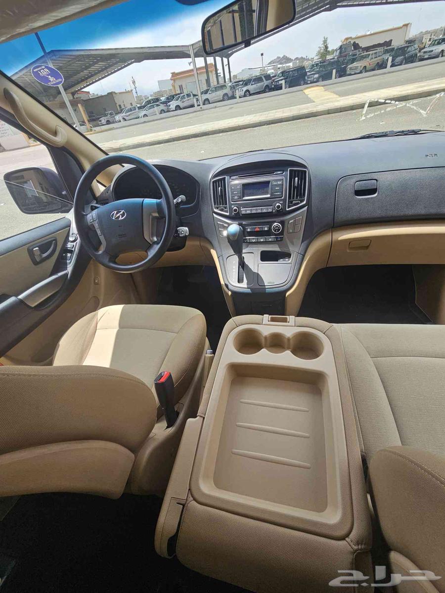 سيارة هونداي H1 للبيع63618159756802112