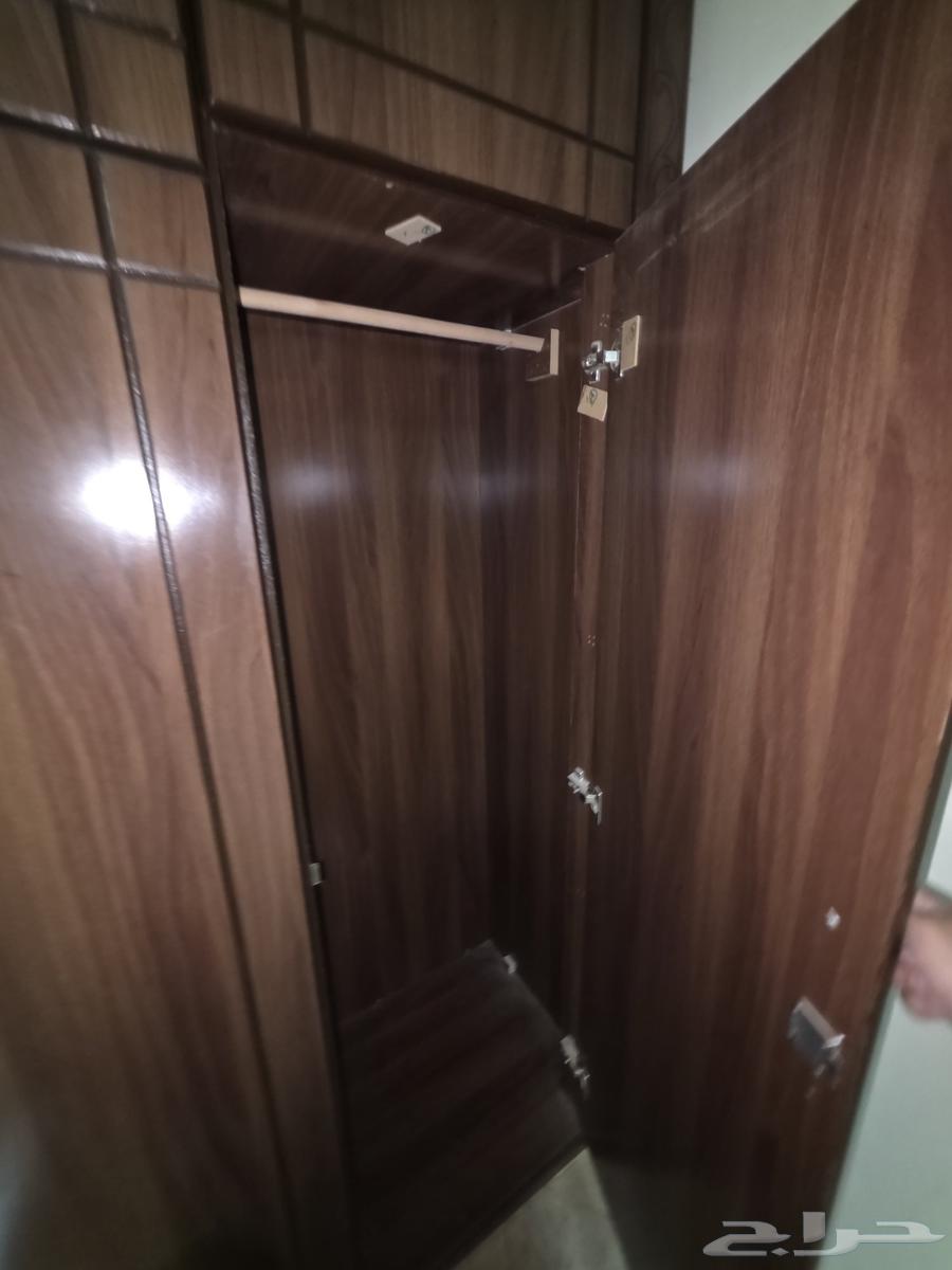 ثلاث دواليب بحاله جيده64404097838849113