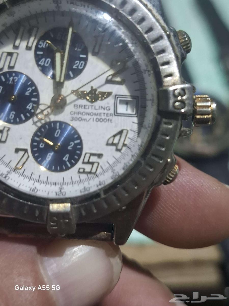 ساعة يد من طراز  بريتلينغ كرونومتر  (Breitling Chronometer).64401439172611114