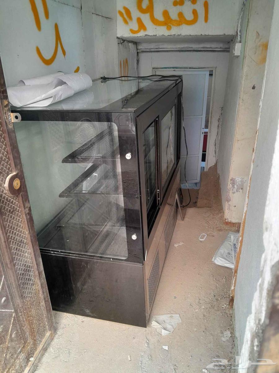 كراسي جلد   بلاستيك   ثلاحة عرض64404819867651112