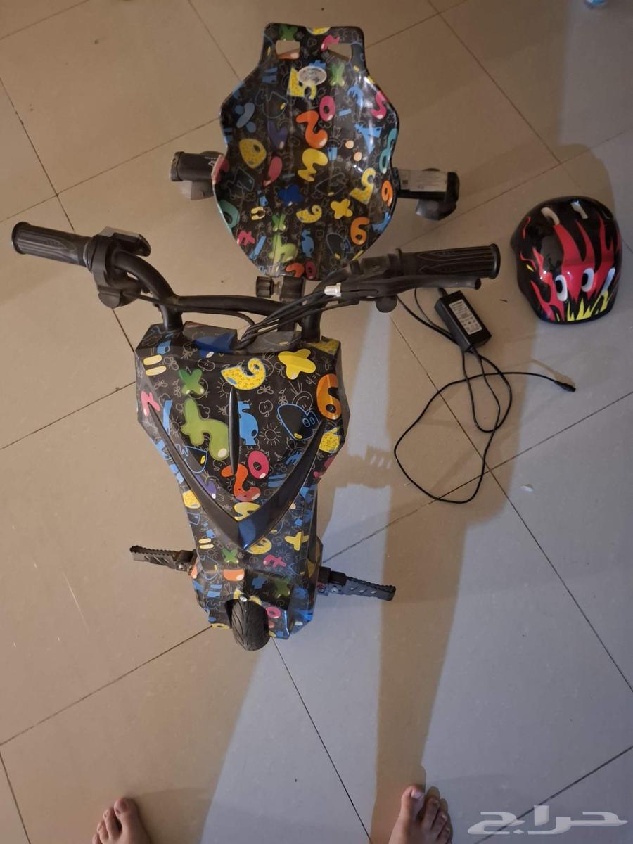 للبيع سكوتر درفت مستخدم نظيف64402748064001110