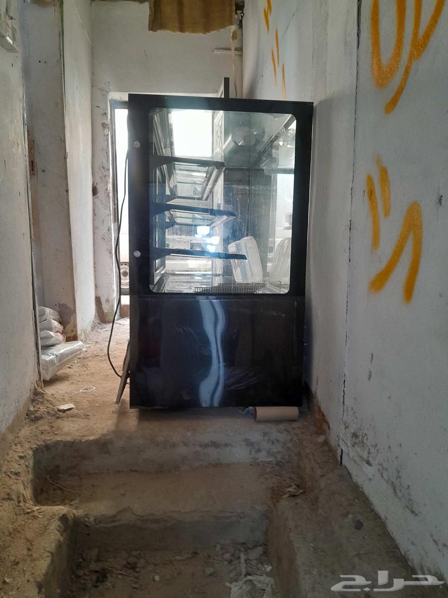 كراسي جلد   بلاستيك   ثلاحة عرض64404819867651113