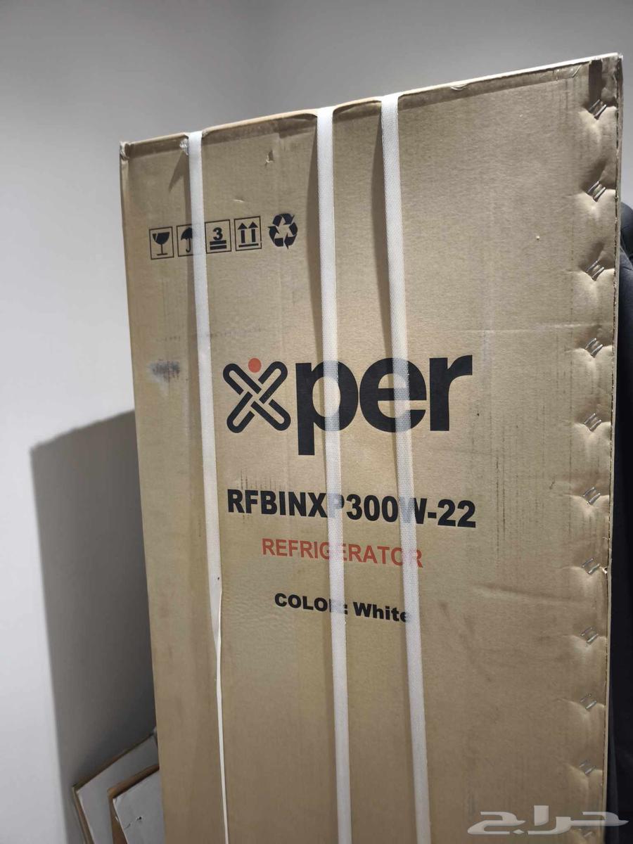 ثلاجة اكسبير بلت إن أبيض بابين 8.5 قدم RFBINXP300W-2264402913986307110