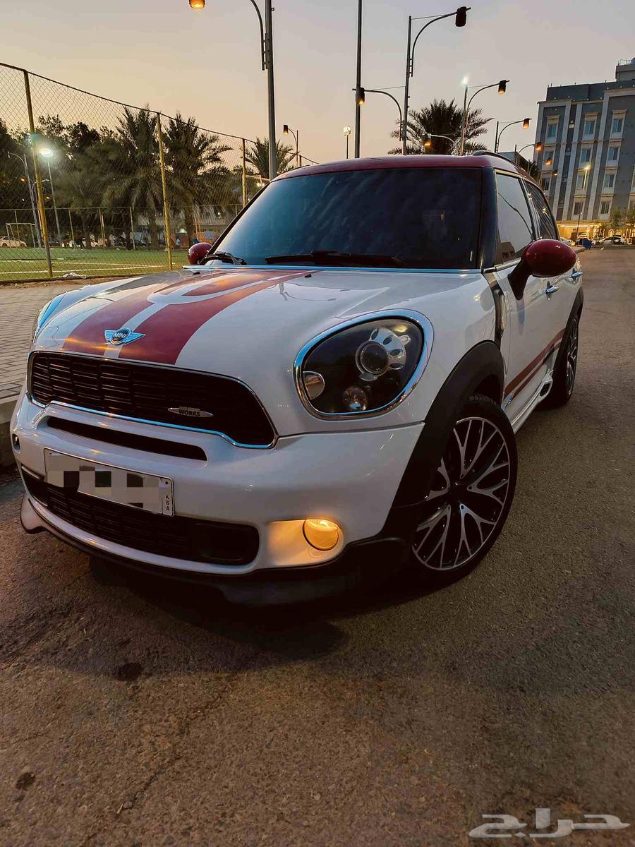 MINI COUNTRYMAN (JCW) 201563618160801538111