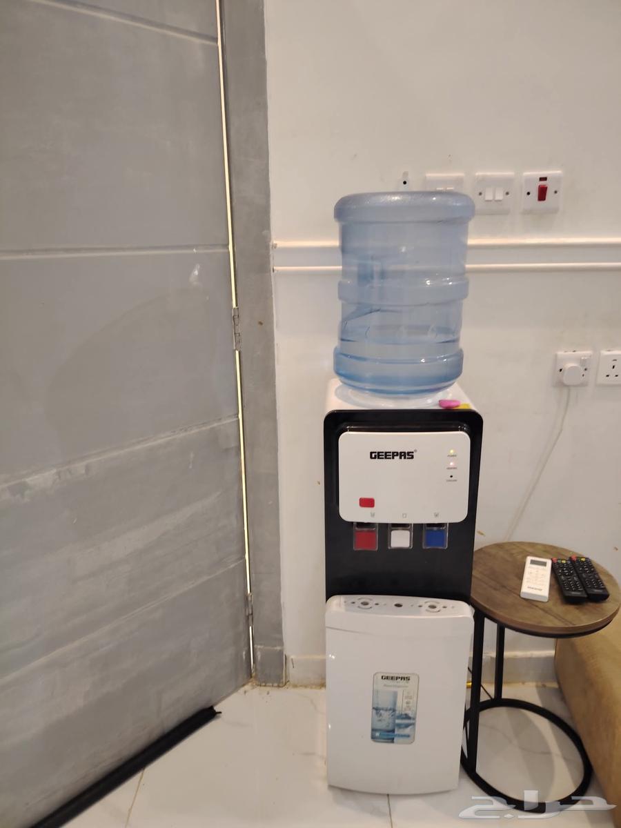 متفرقات للبيع شاشه 32 بوصه وسرير متر ونص64382045245954112