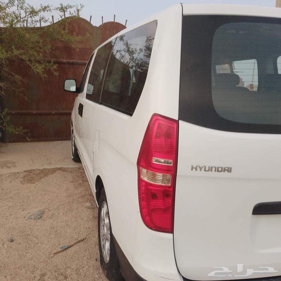 Hyundai H1 2009 model, 200,000 km driven, single user, locally assembled63618155874177111