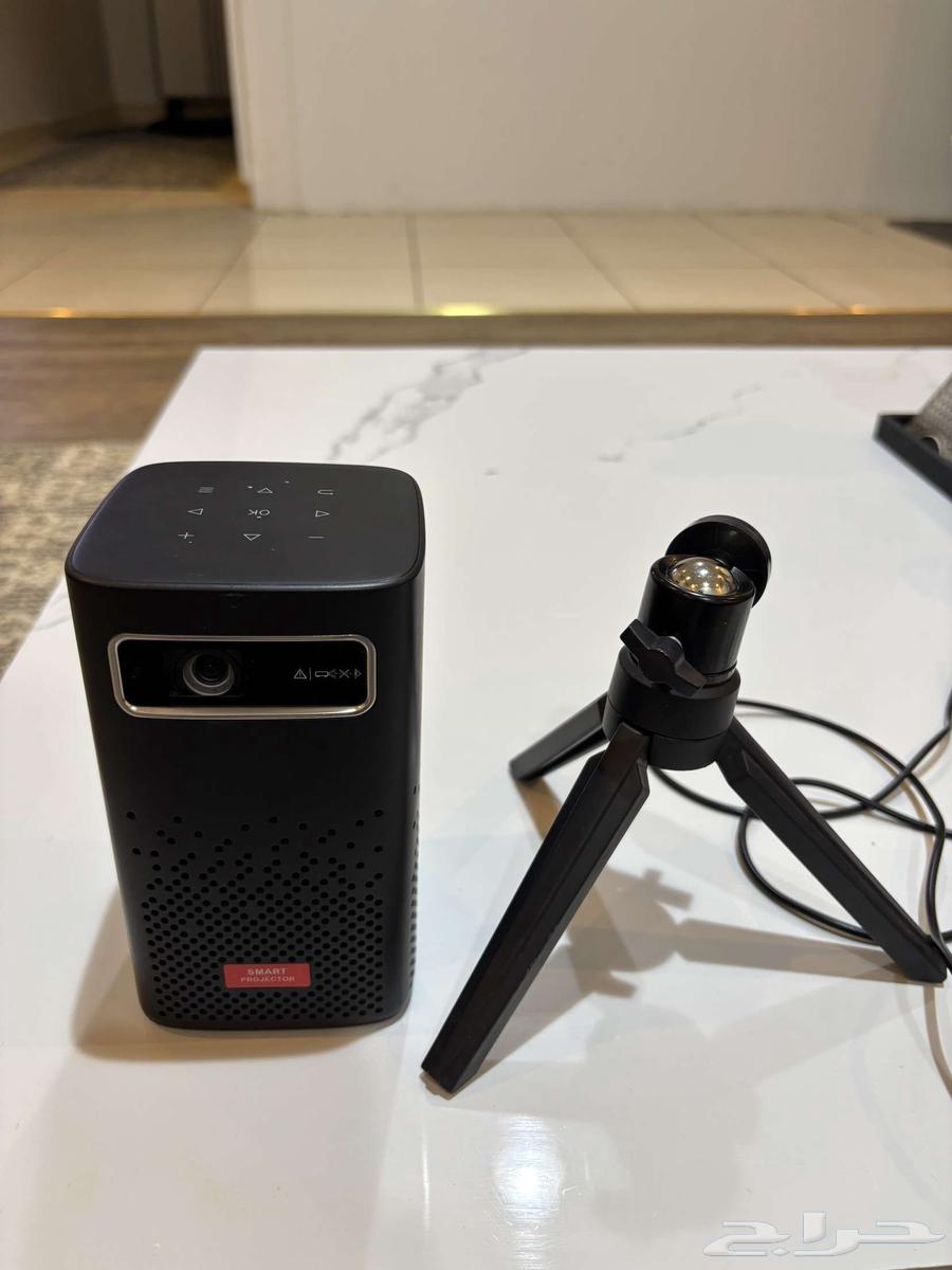 بروجكتر للبيع بجوده ممتازه64402955788546110