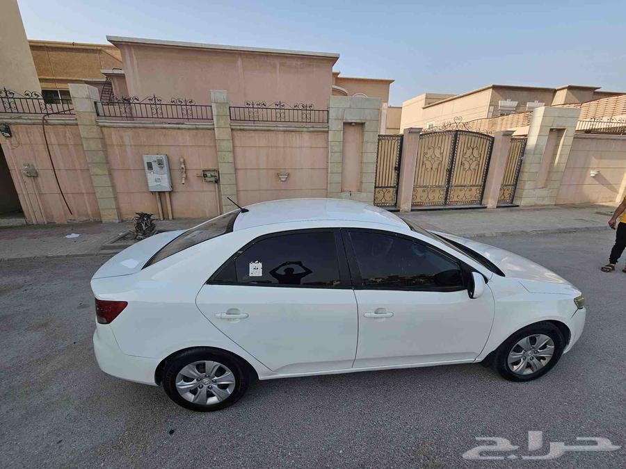 Kia Cerato 201263618266380673113
