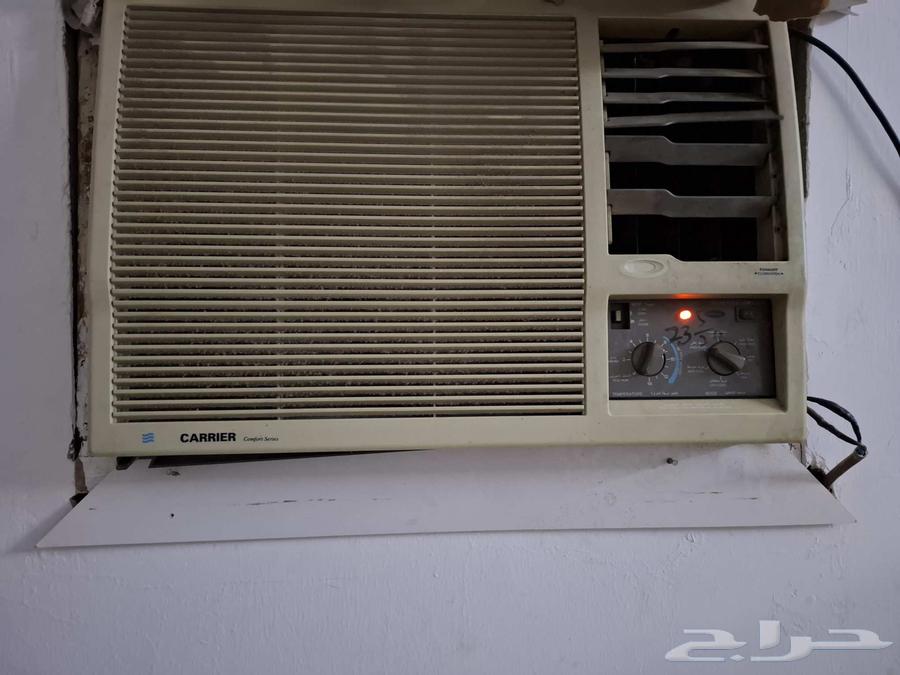 مكيف شباك الحالة ممتاز جدا السعر 400 ريال64403084952451111