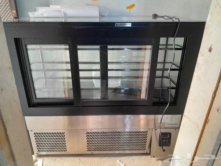 كراسي جلد   بلاستيك   ثلاحة عرض64404819867651111