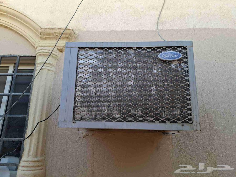 مكيف شباك الحالة ممتاز جدا السعر 400 ريال64403084952451113