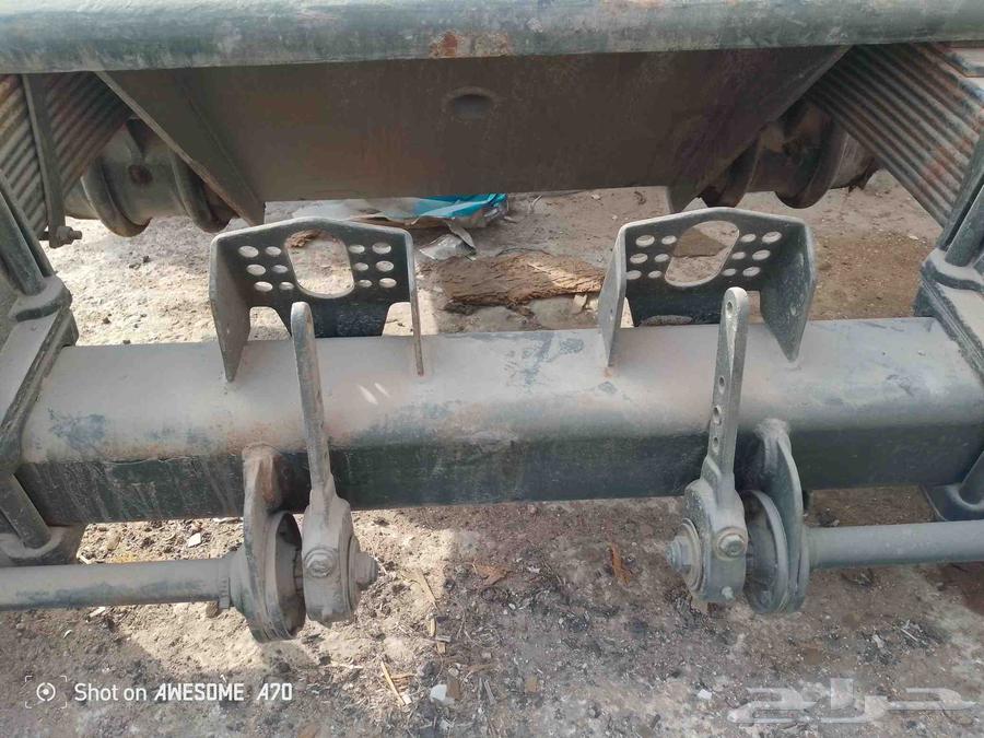 قاعده للبيع بحاله جيده جدن64395352082433111