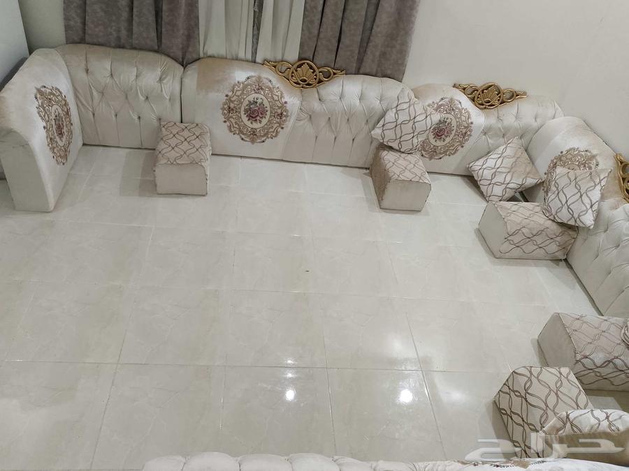 اثاث مستعمل كل الاثاث المعروض ب 1500 قابل للتفاوض البسيط64399147681667112