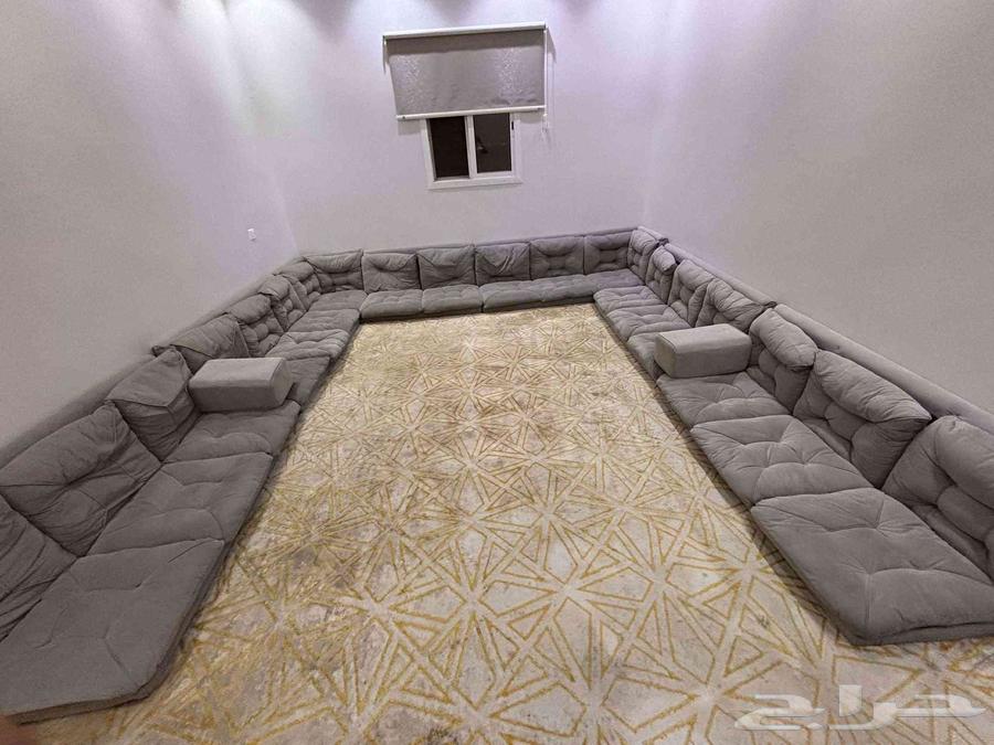 كنب وفرش شيك جديدة للبيع64404000123266112