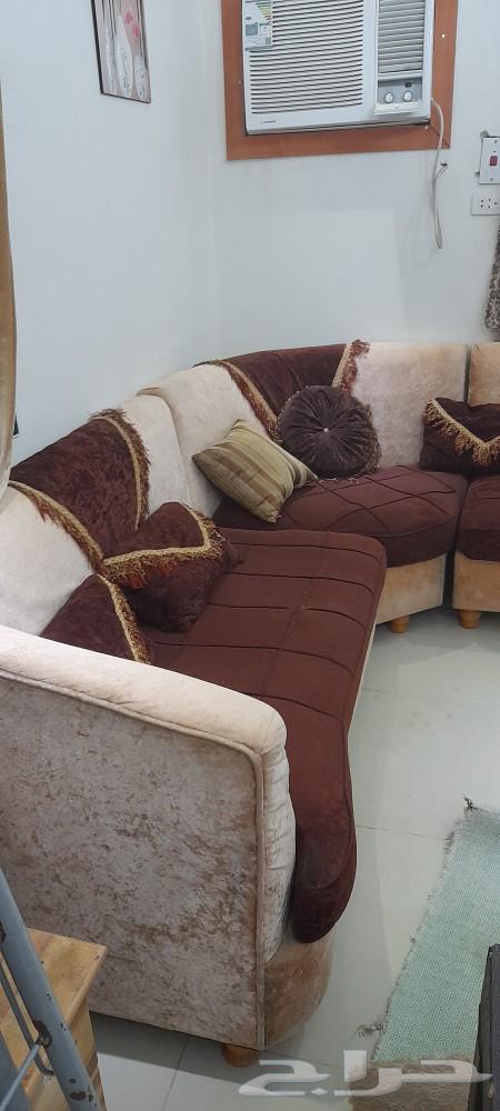 مجلس بحالة جيدة 250 ريال64402523373315112