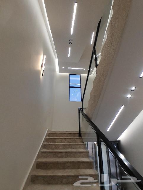 For sale: Upper roof with high-end finishing in Al-Muhaylah, near Al-Million Park63614098481793113