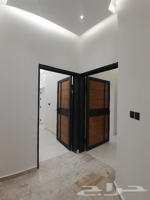 For sale: Upper roof with high-end finishing in Al-Muhaylah, near Al-Million Park63614098481793114
