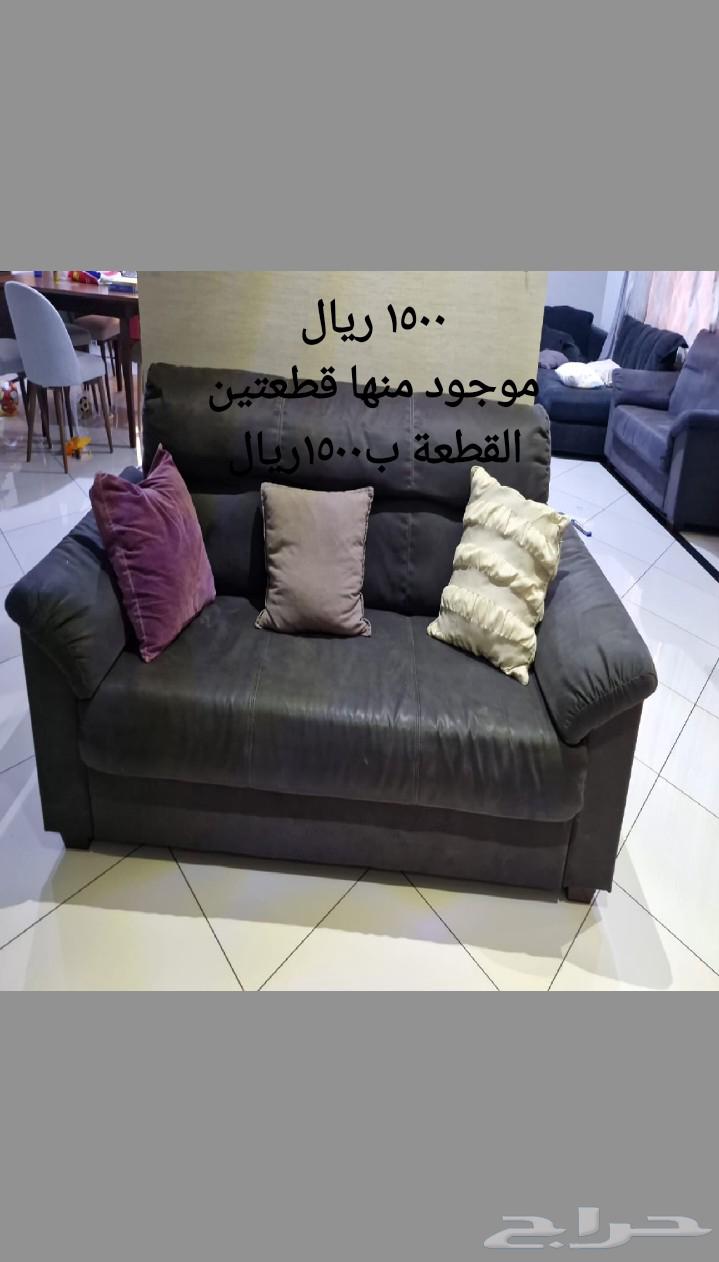 Luxurious sofa64403425568257112