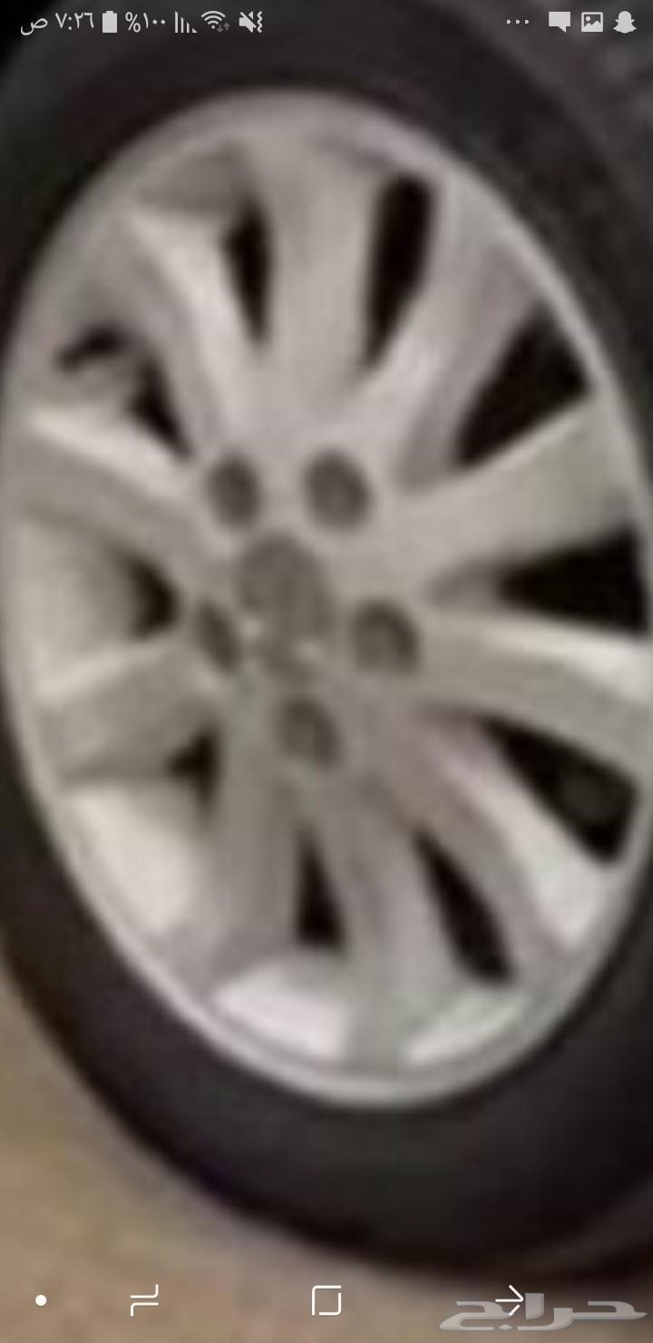 Very clean 2002 Camry rims, size 16 with tires64552973032833112