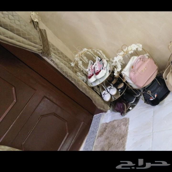 استاند دبش للبيع ب200 ريال64403457530115110