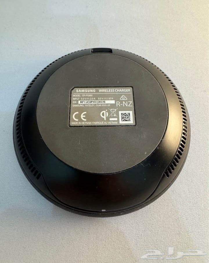 شاحن لا سلكي ونظارة للبيع64403235668609111