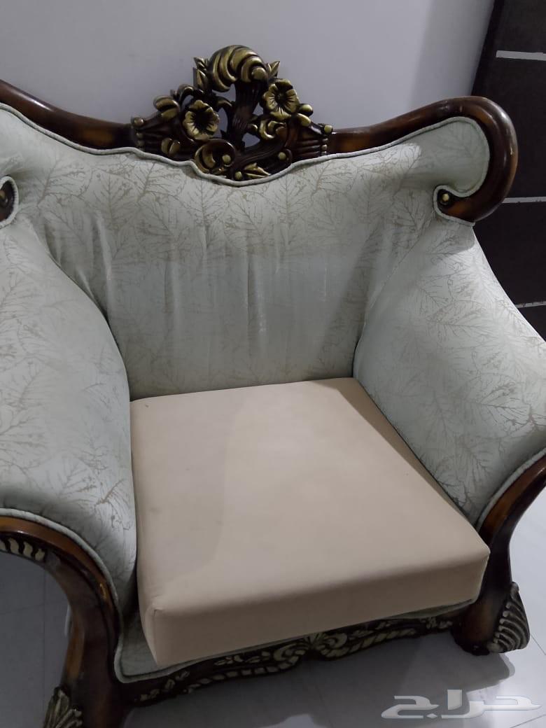 كنب كلاسيكي للبيع64402271955202111