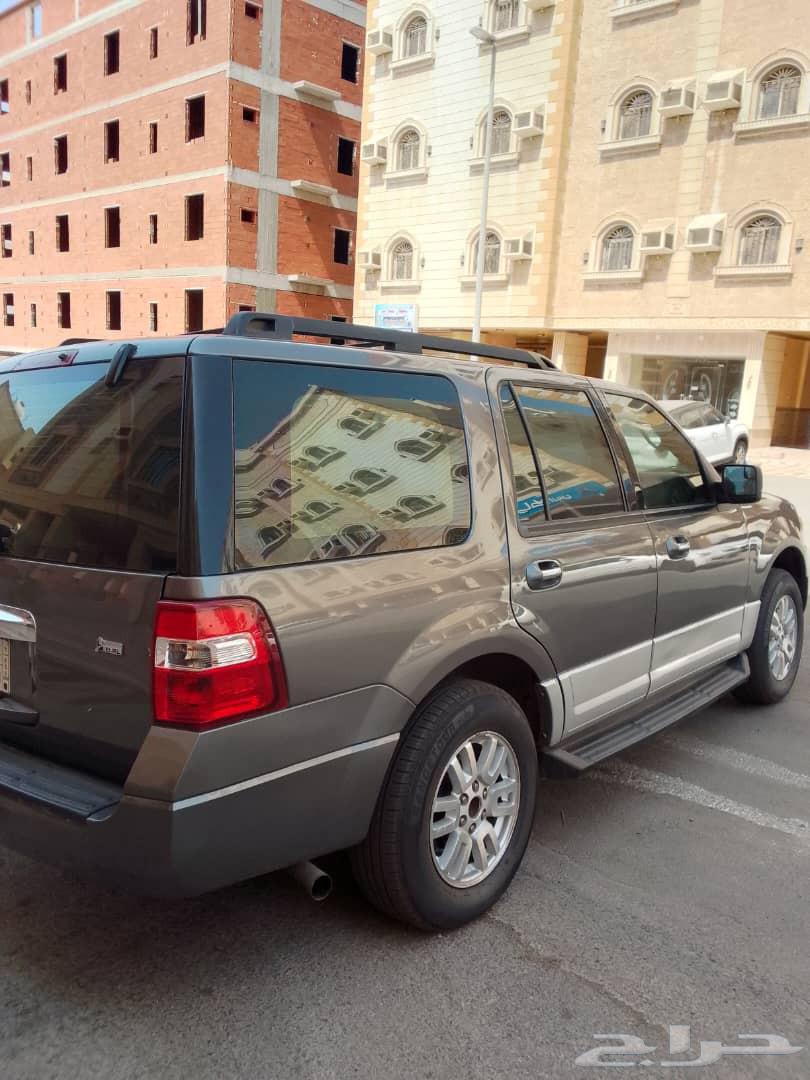 Ford Expedition 201363618168870914111