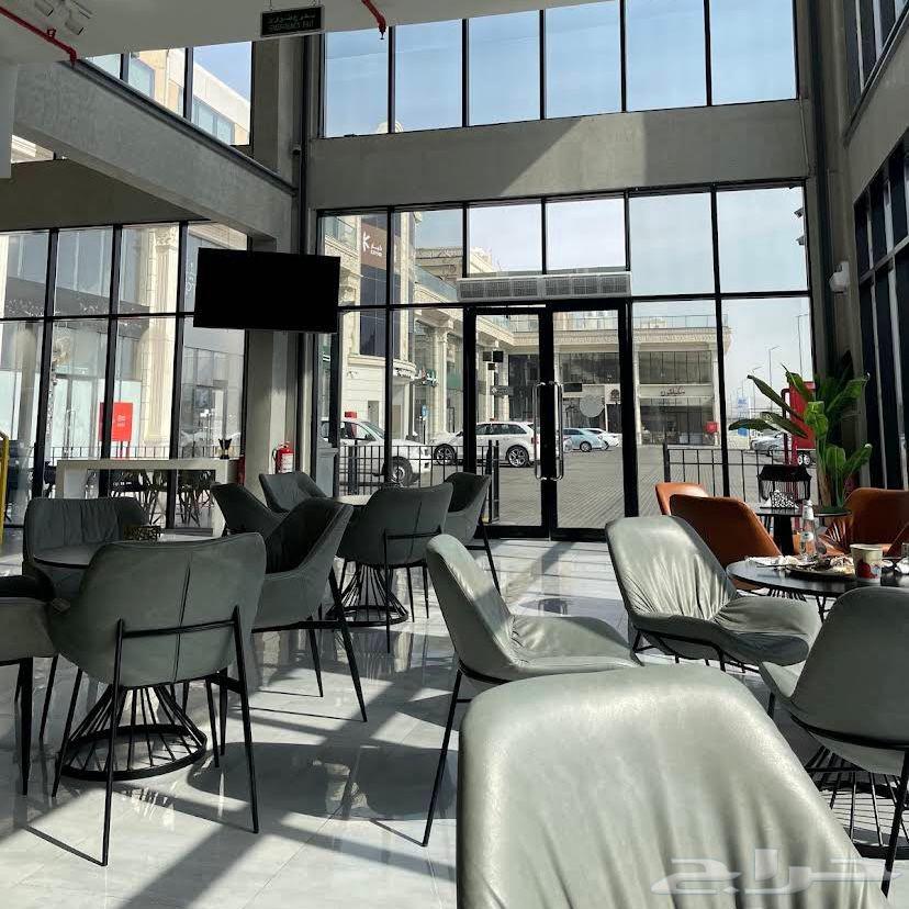 كراسي جلد   بلاستيك   ثلاحة عرض64404819867651114