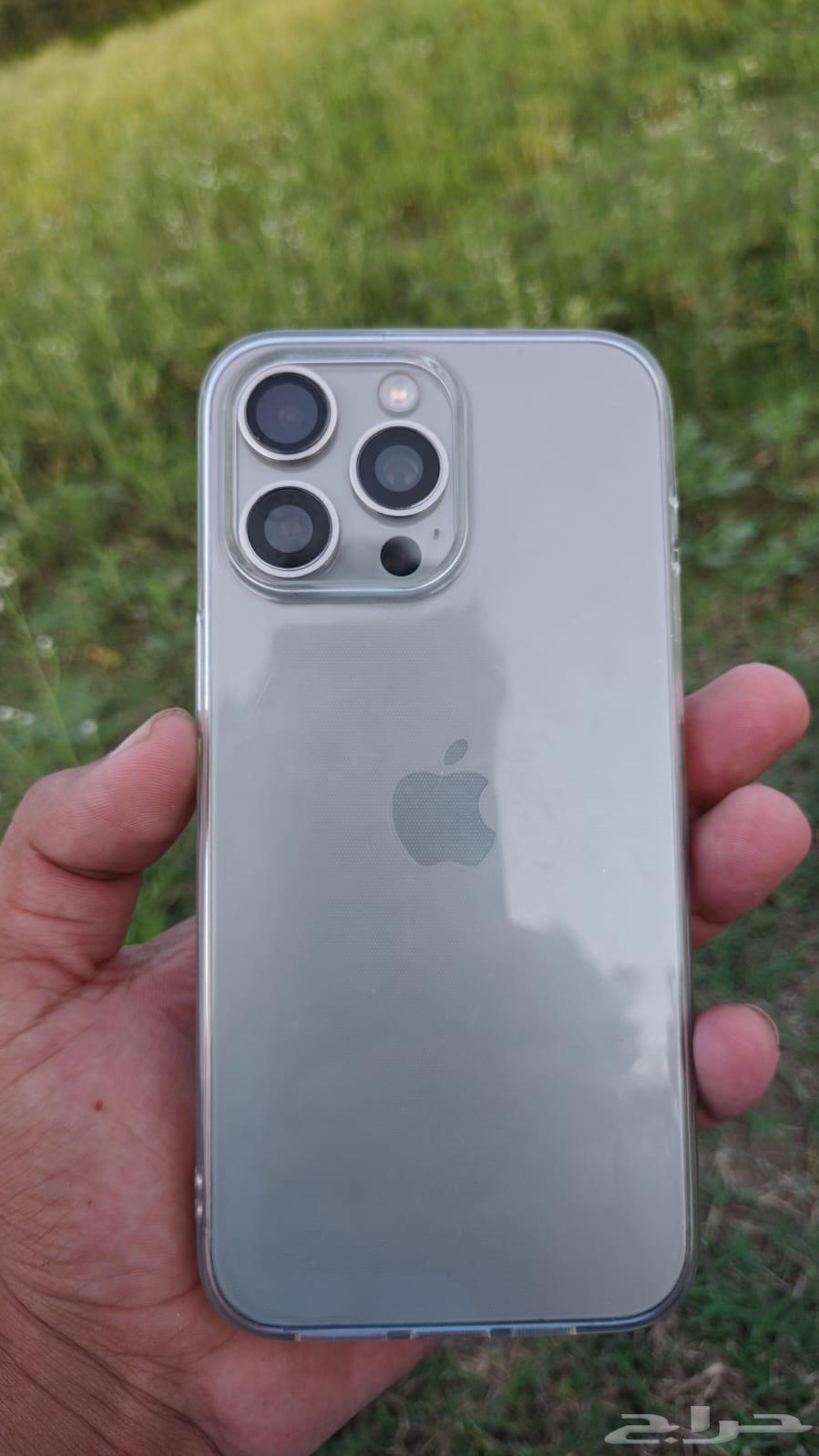 iPhone 15 pro max64403568893313110