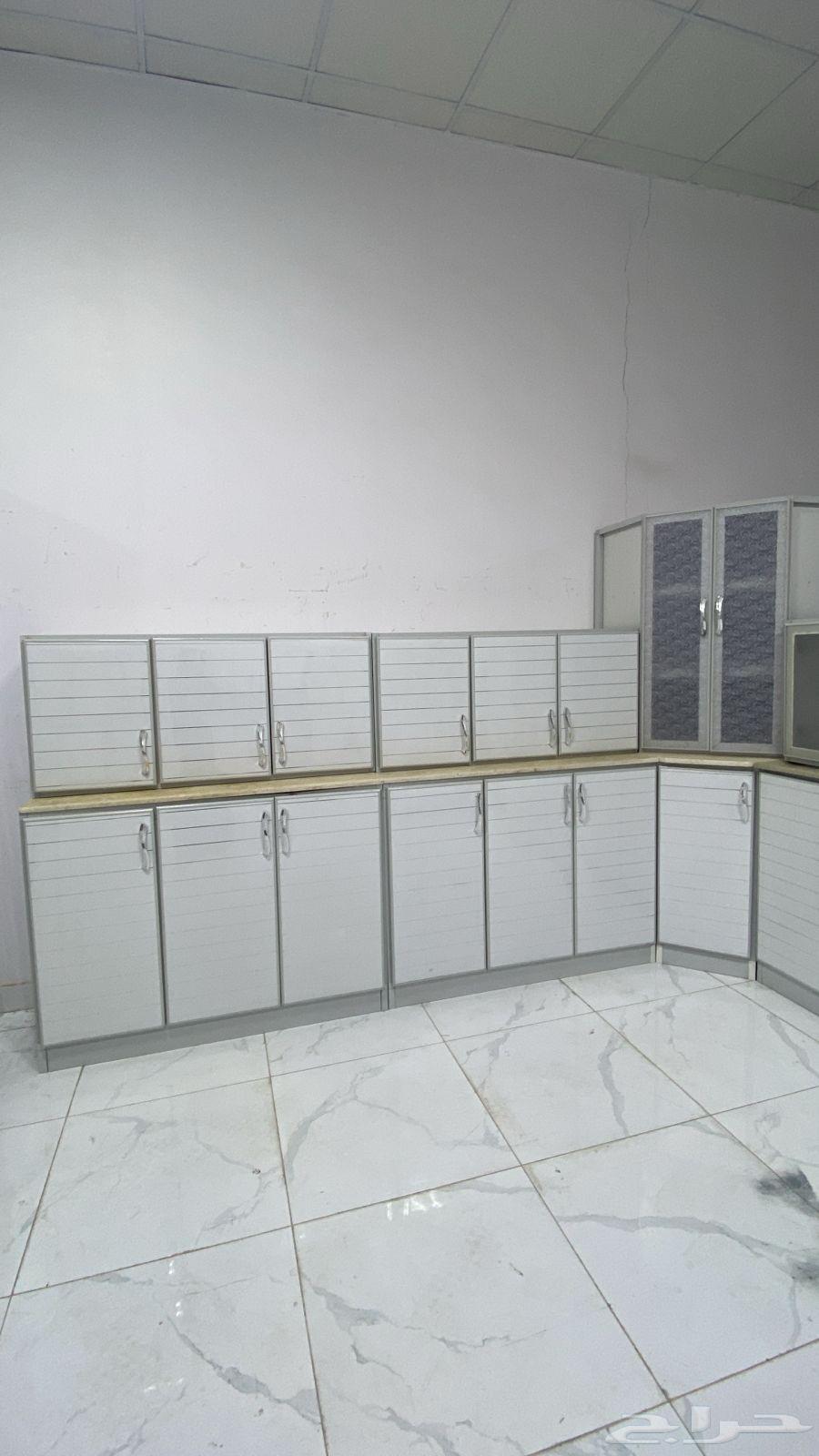 مطبخ مجدد 6متر شبه جديد مع التركيب توصيل64403101406210111