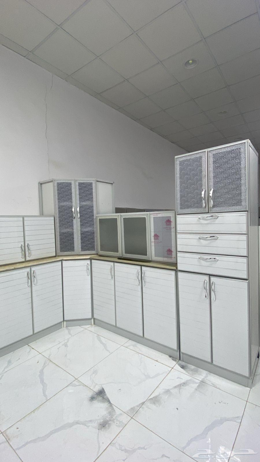 مطبخ مجدد 6متر شبه جديد مع التركيب توصيل64403101406210110