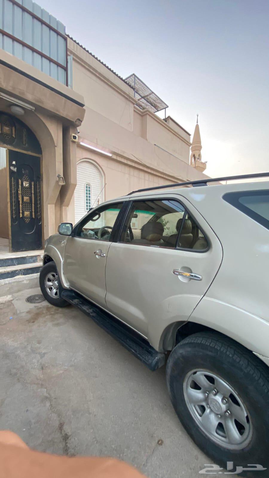 فورنشر مديل 201063618255032707112