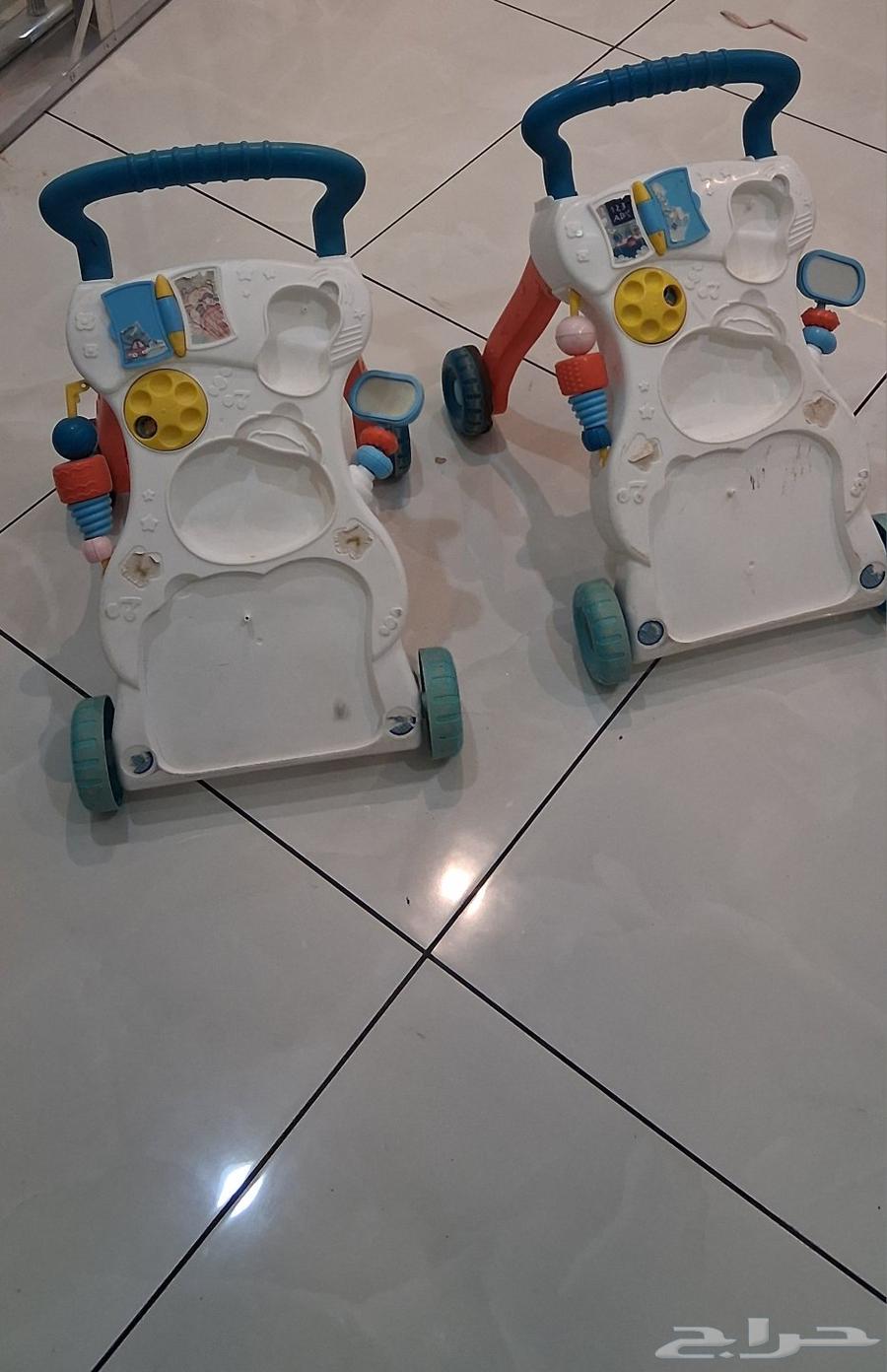 مشاية اطفال64401369560578110