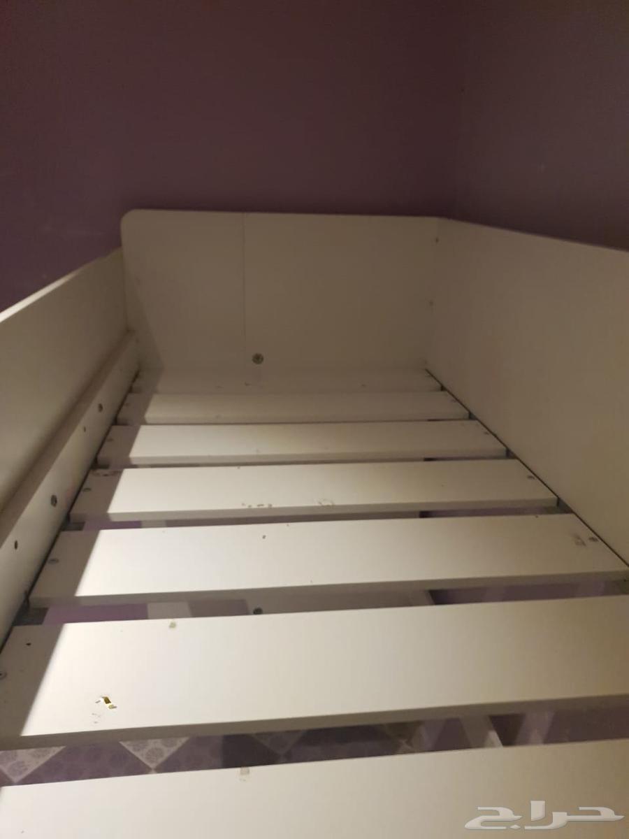 سرير ايكيا دورين مع سرير إيكيا أطفال و عدد إثنين دولاب إيكيا64401480844801110