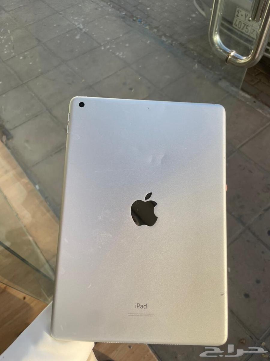 iPad الجيل الثامن 12864404375297282110