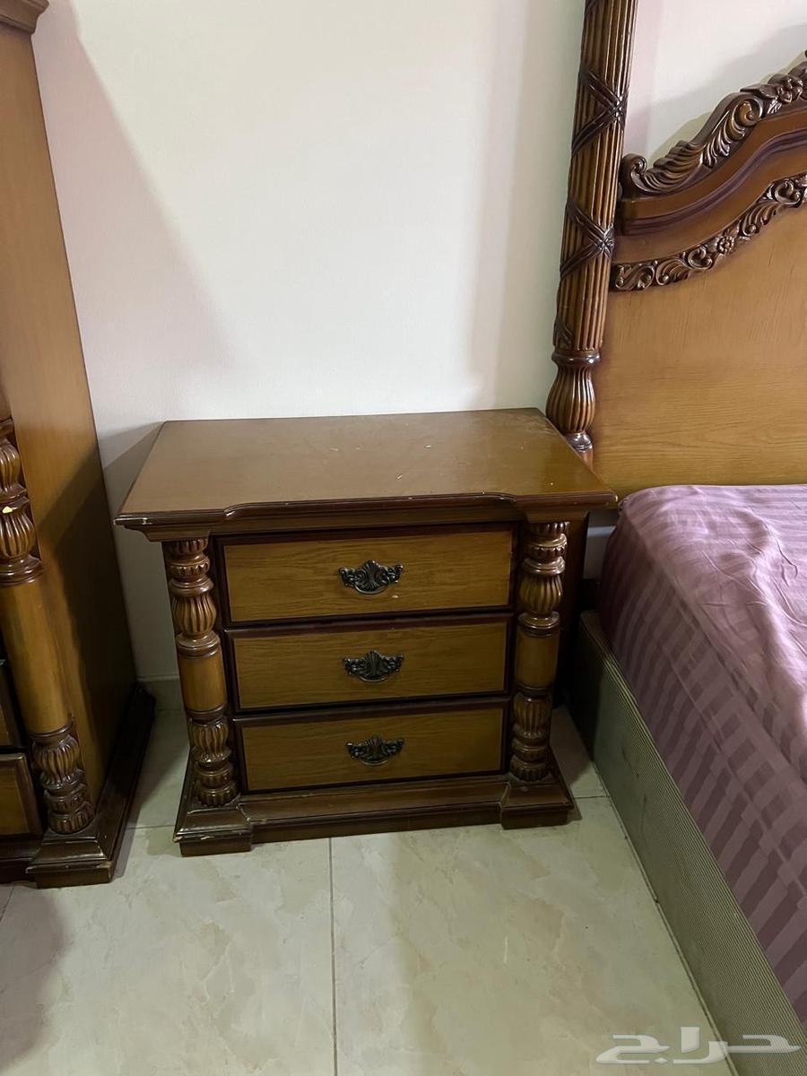 غرفة نوم أمريكي بحالة ممتازة مع مرتبة طبية أمريكي64403101389313111