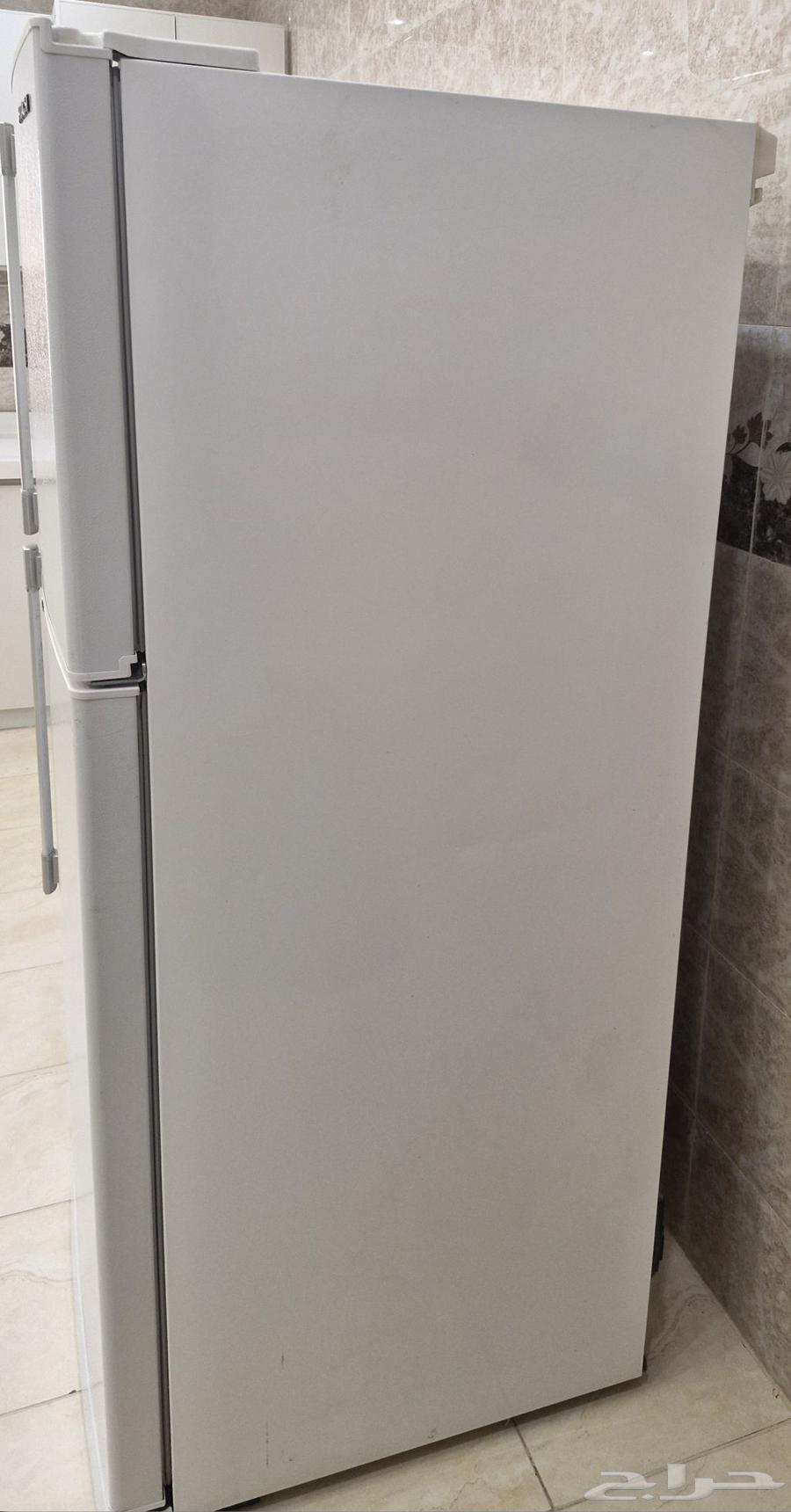 للبيع ثلاجة شركة هيتاشي المقاس 18.5 قدم64468092973315112