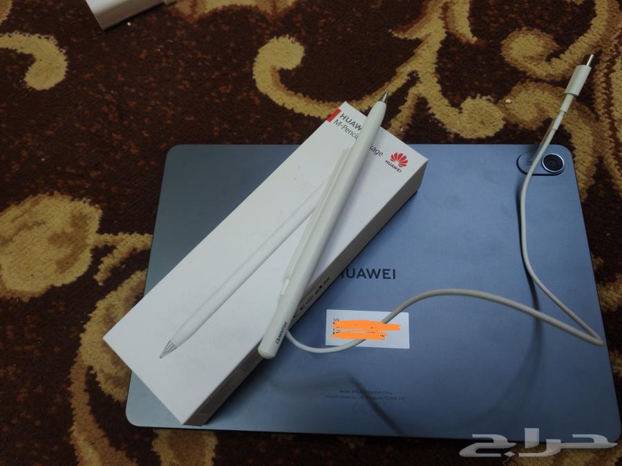 هواوي ميت باد 11.5 للبيع64464733724163112